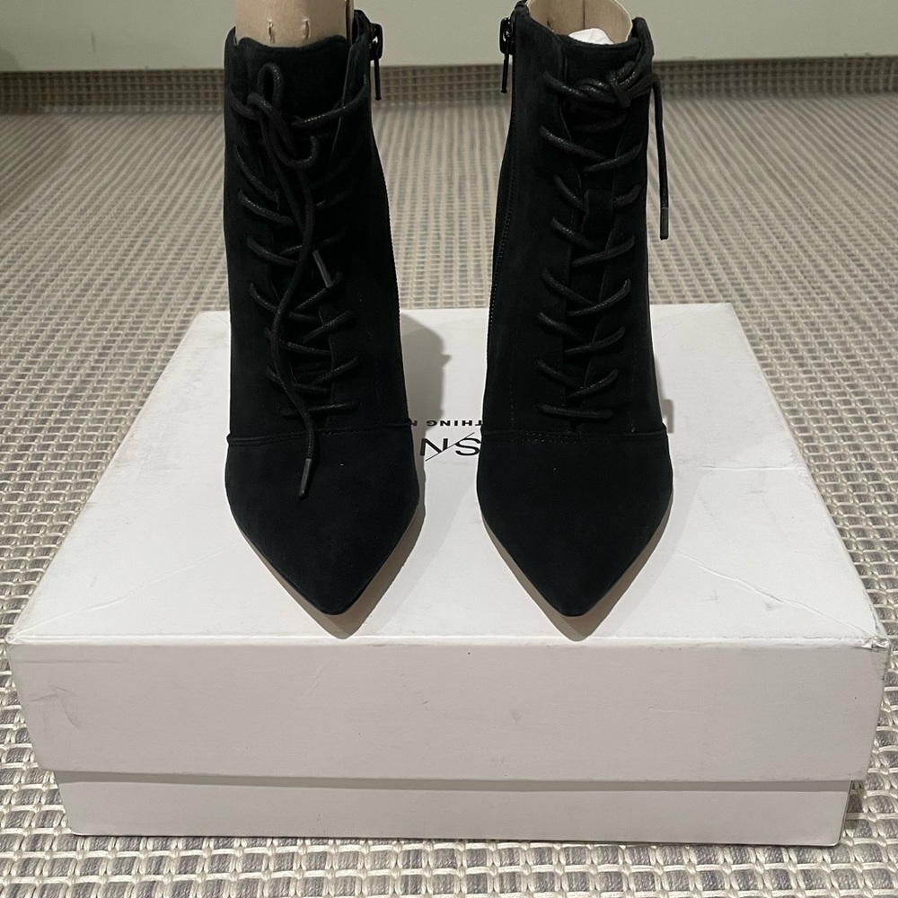 Something Navy Black Suede Orchid Bootie Size 6